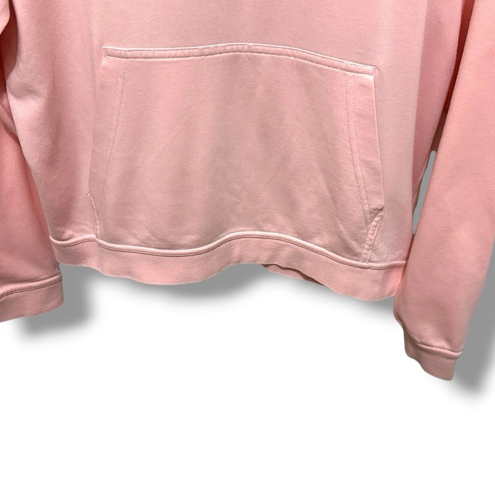 400 Nike | NWOT Blush Pink Graphic Pullover Hoodie (Size M) - Picture 6 of 15